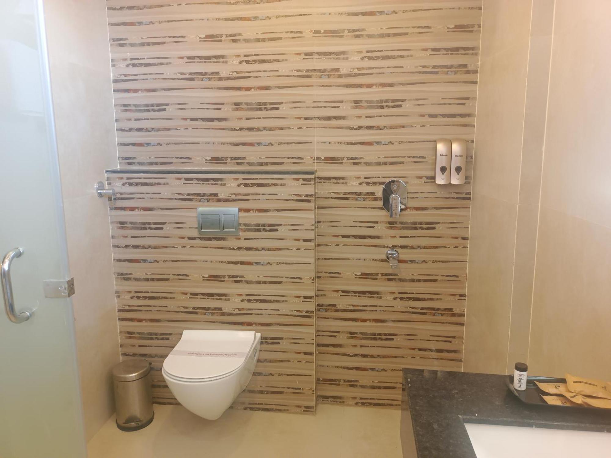 Hotel Kadamb Tree Jabalpur Ngoại thất bức ảnh