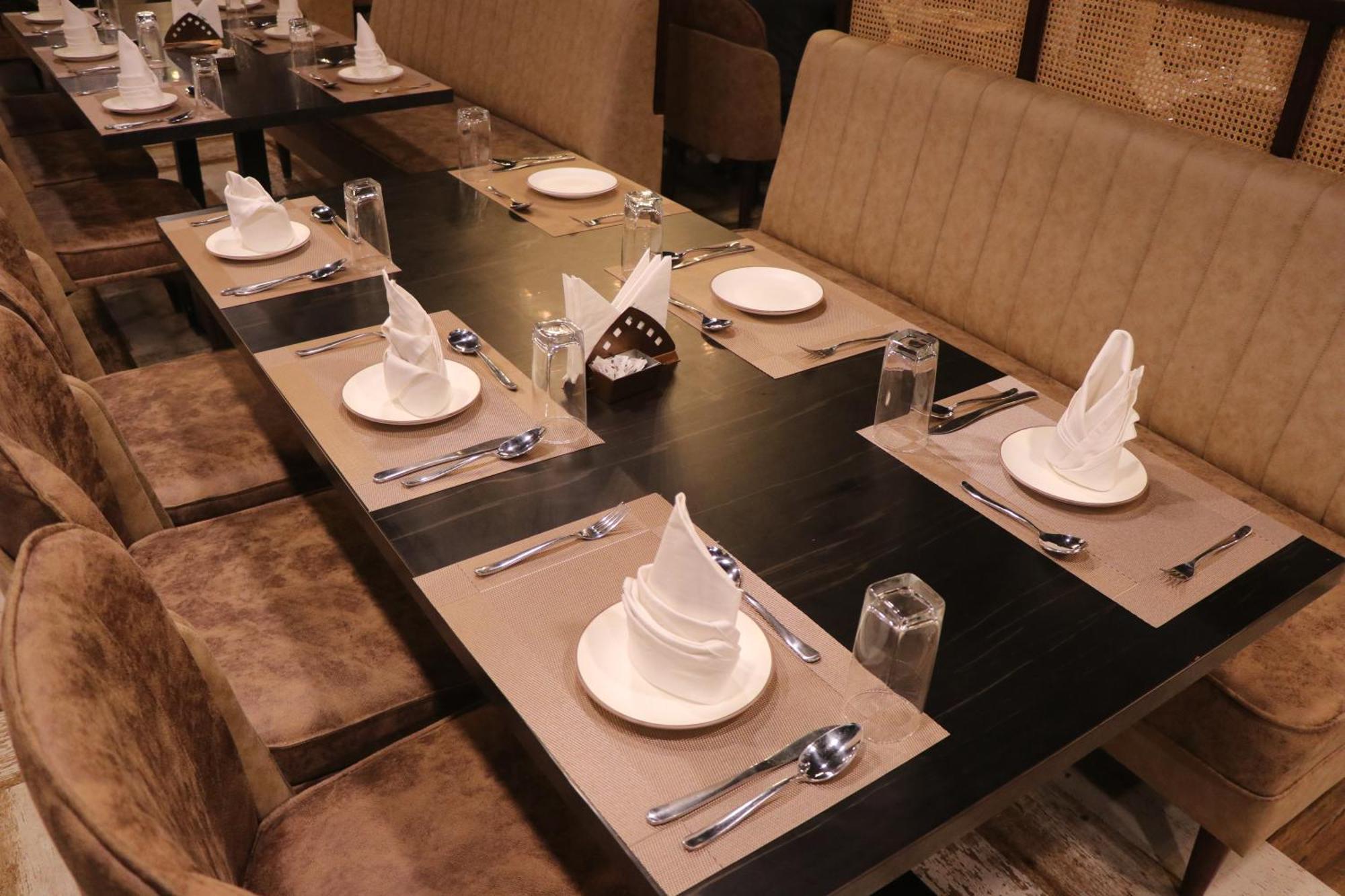 Hotel Kadamb Tree Jabalpur Ngoại thất bức ảnh